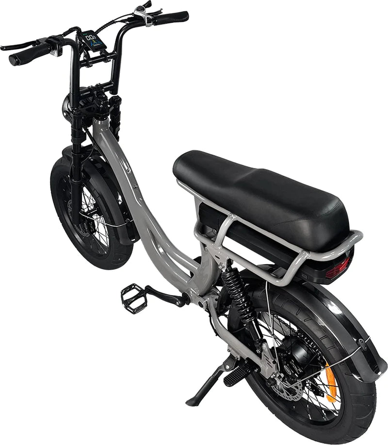 EB8 Elektrische Fatbike Grijs Lage instap 250watt