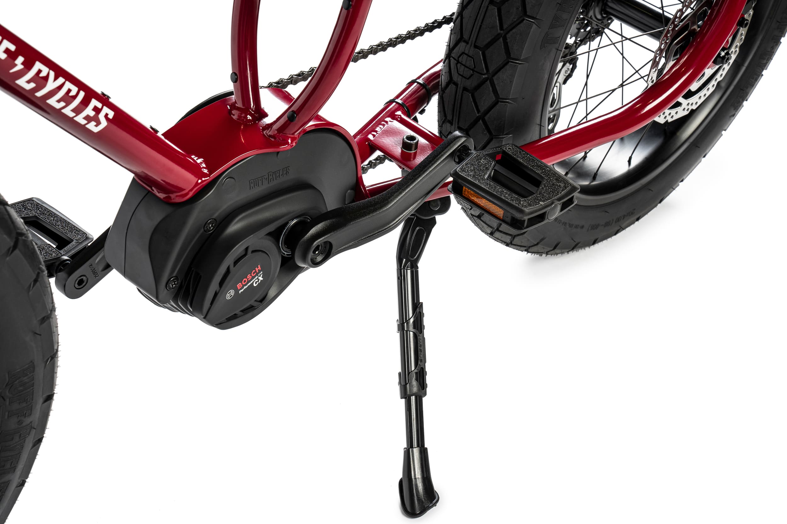 elektrische fatbike van ruff cycles lil missy in de kleur kissy red 500wh 10