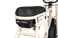Ruff Cycles Lil Missy elektrische fatbike inde kleur Nude Beige met 500wh accu. 10